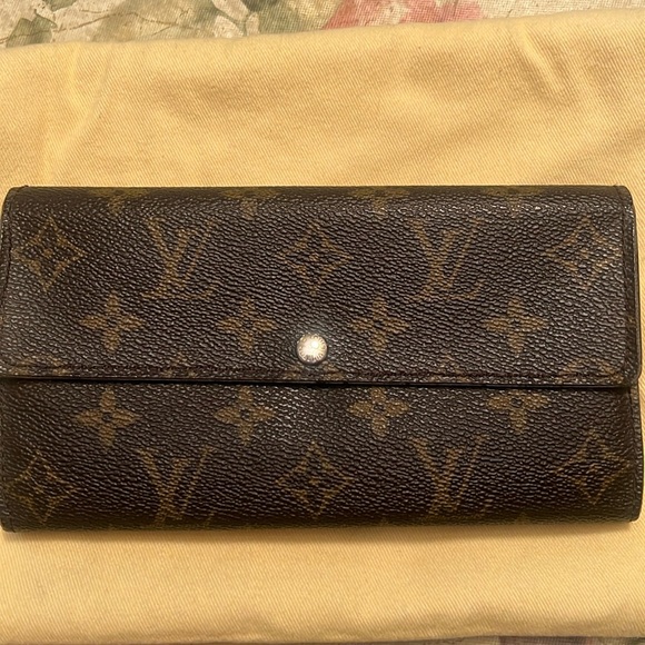 Authentic Louis Vuitton Wallet - Picture 2 of 7